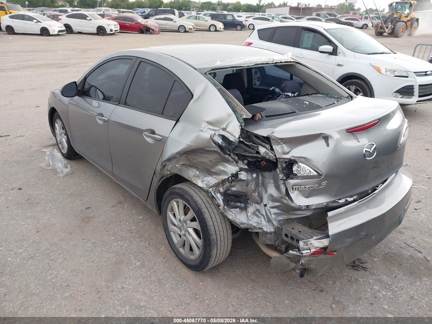 2012 Mazda 3 2.0 I Touring grey Lot 111045067770 Vin JM1BL1VF4C1500535