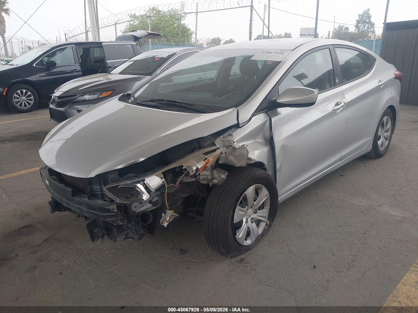 2016 Hyundai Elantra Se 5NPDH4AE6GH706284 photo 1