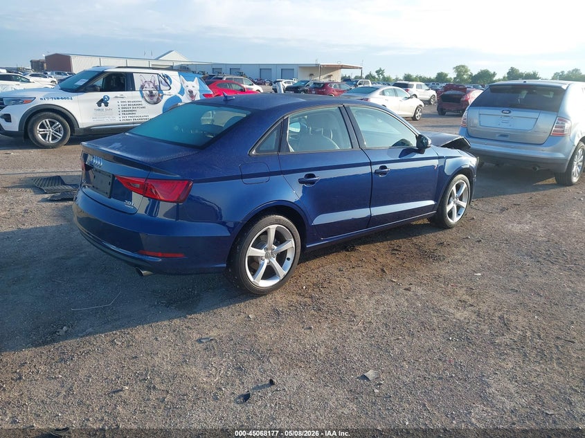 2016 AUDI A3 auction photo 4