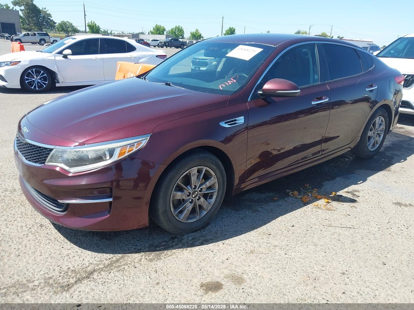 Vin: 5xxgt4l34jg239585, lot: 45565770, kia optima lx 20182