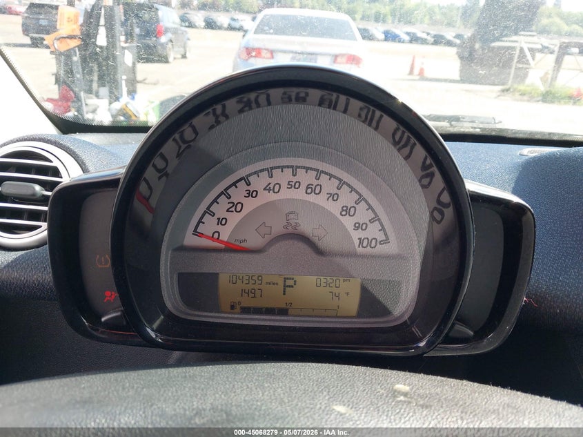 2011 Smart Fortwo Passion/Pure VIN: WMEEJ3BA4BK464928 Lot: 45068279