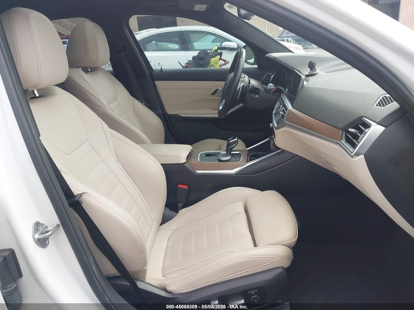2021 BMW 330I 2.0L I-4 DI, DOHC, V(VIN: 3MW5R1J09M8B90695