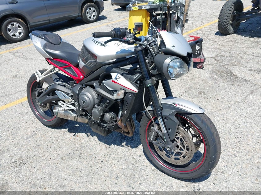 2018 TRIUMPH MOTORCYCLE STREET TRIPLE auction photo 1