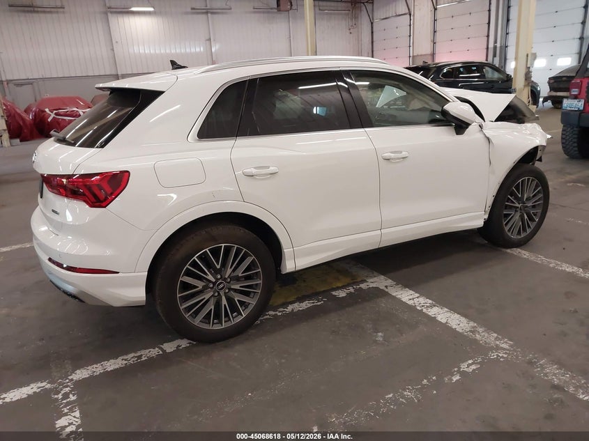 2021 AUDI Q3 auction photo 4