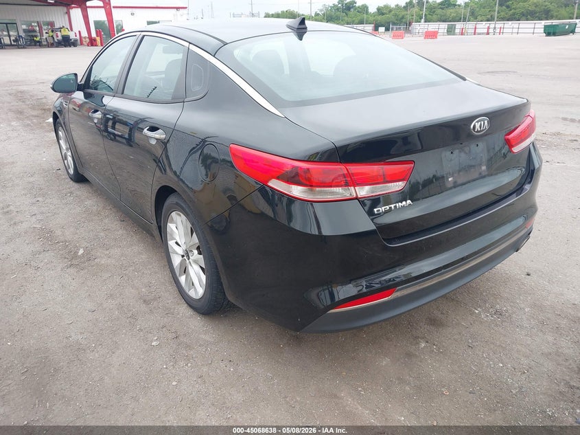 Vin: 5xxgt4l33hg123899, lot: 45566183, kia optima lx 20173