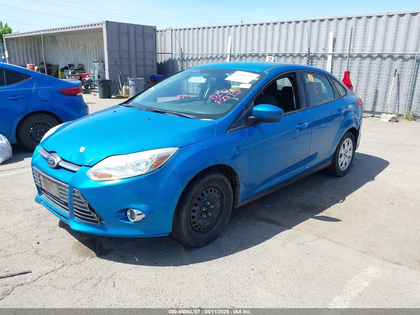 Vin: 1fahp3f24cl362785, lot: 45566252, ford focus se 20122