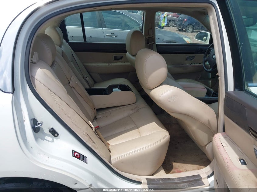 2007 Kia Amanti VIN: KNALD125875119831 Lot: 45069111