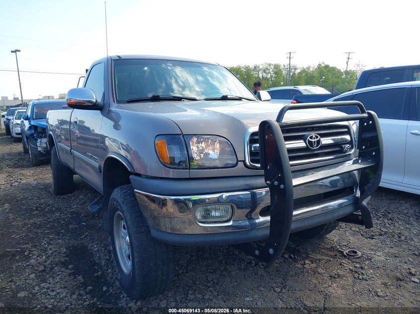 2001 TOYOTA TUNDRA SR5 V8