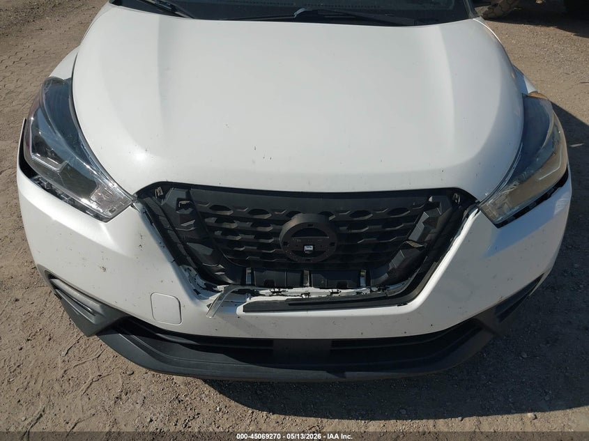 VIN 3N1CP5DV8LL493593 2020 NISSAN KICKS SR XTRONIC CVT