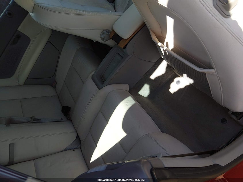 2008 Volvo C70 T5 VIN: YV1MC67268J043843 Lot: 45069407