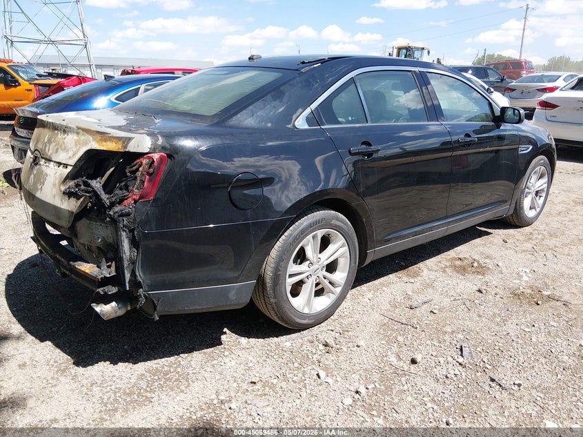 2016 FORD TAURUS auction photo 4
