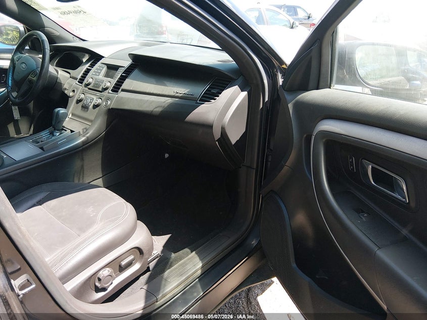 2016 FORD TAURUS auction photo 5