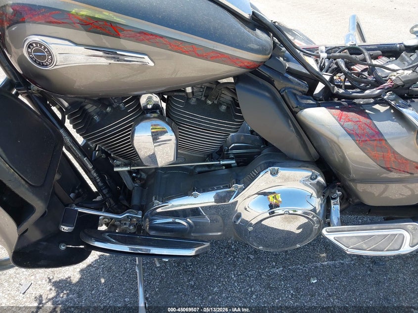 2016 Harley-Davidson Flhtkse Cvo Limited VIN: 1HD1TEN18GB959623 Lot: 45069507