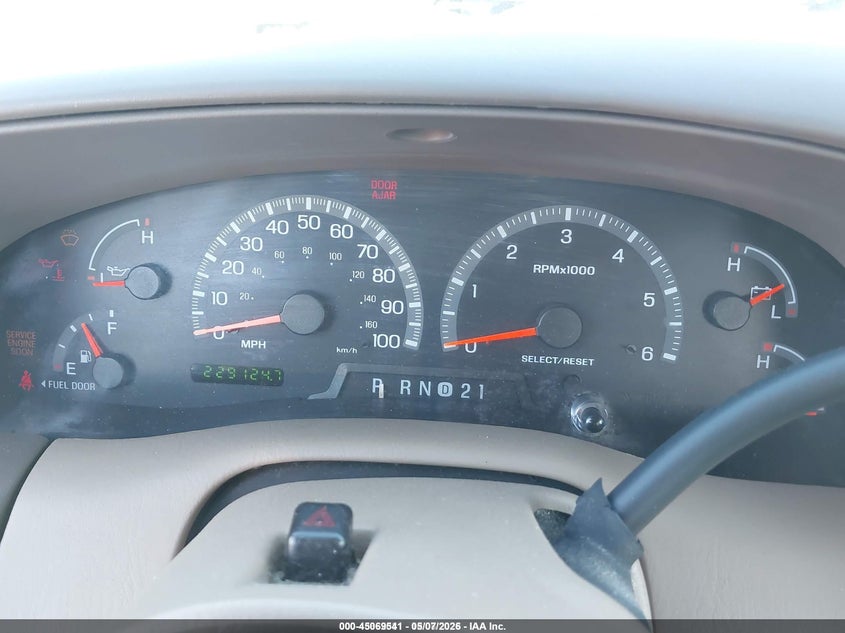 1999 FORD EXPEDITION auction photo 7
