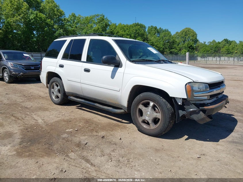 2006 CHEVROLET TRAILBLAZER LS