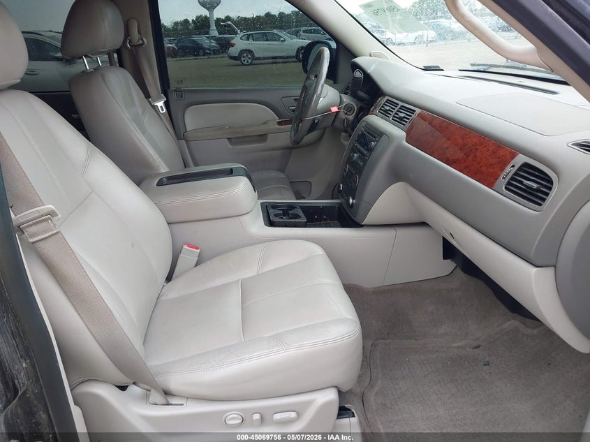 2013 GMC YUKON SPORT UTILITY VEHICLE 5.3L V-8 VVT, 320HP