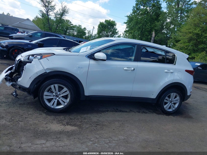 VIN KNDPMCAC7K7518257 2019 KIA SPORTAGE LX