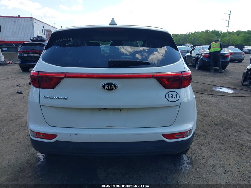 VIN KNDPMCAC7K7518257 2019 KIA SPORTAGE LX
