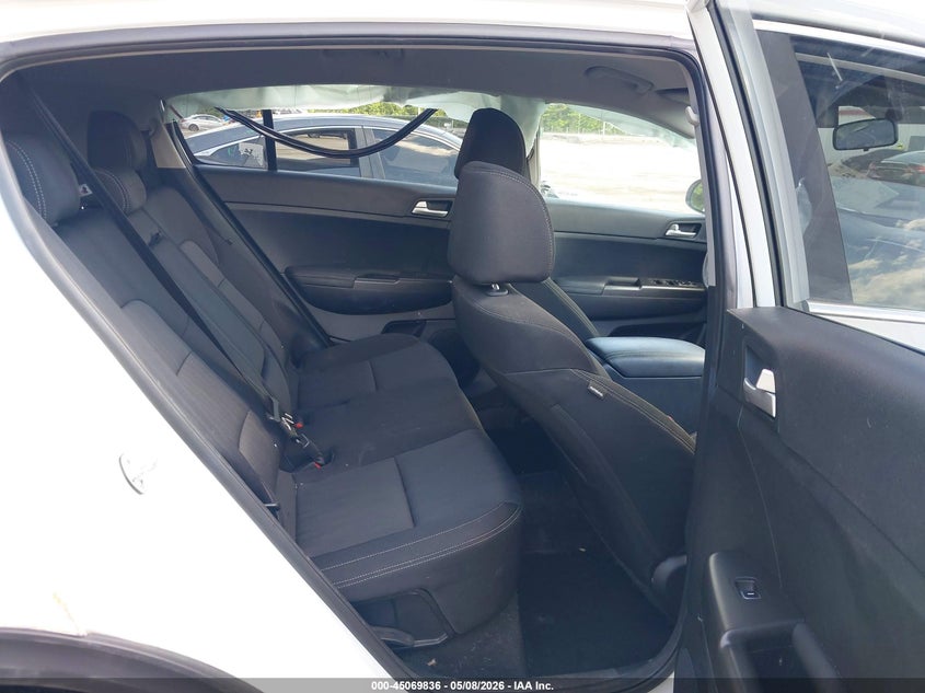 VIN KNDPMCAC7K7518257 2019 KIA SPORTAGE LX