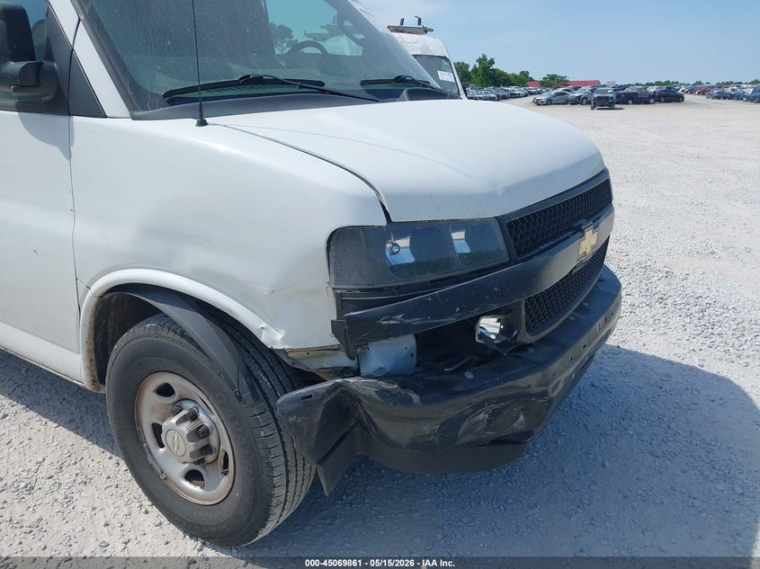 2020 CHEVROLET EXPRESS CARGO auction photo 6