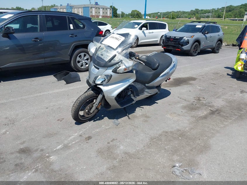 2005 SUZUKI AN650 K3 BIKE 2