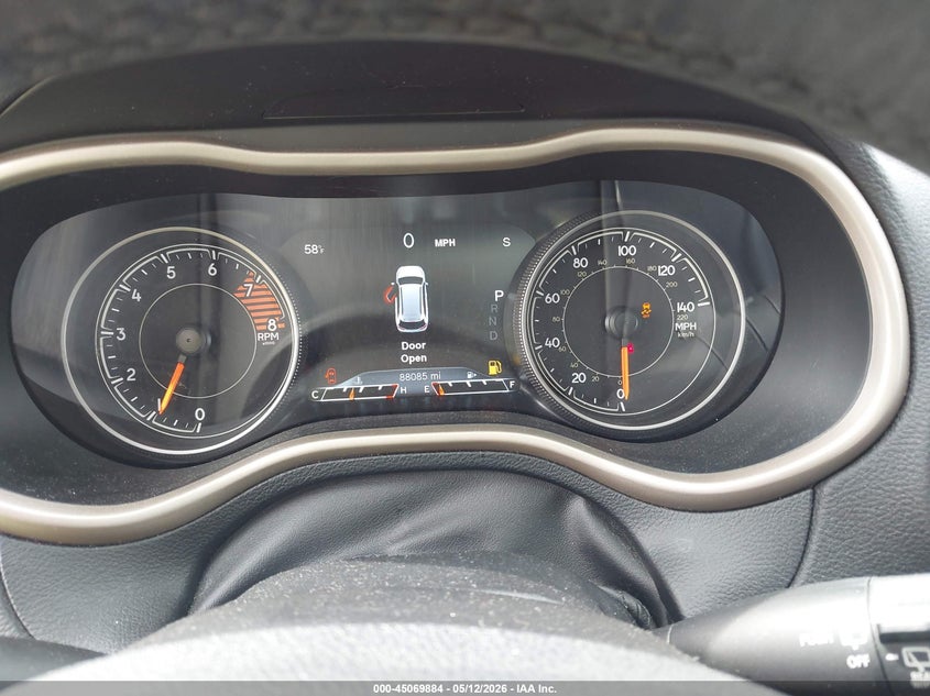 2017 JEEP CHEROKEE auction photo 7