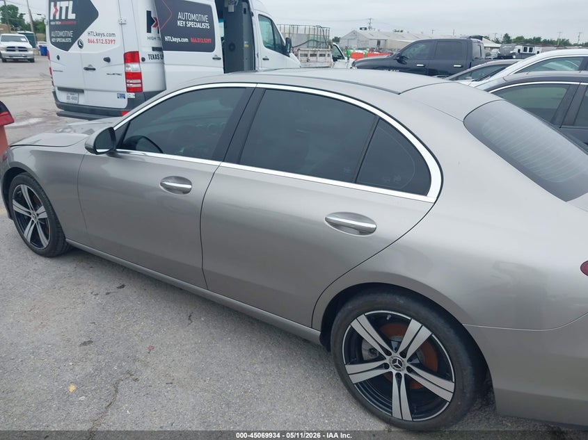 2022 Mercedes-Benz C 300 - vista 14