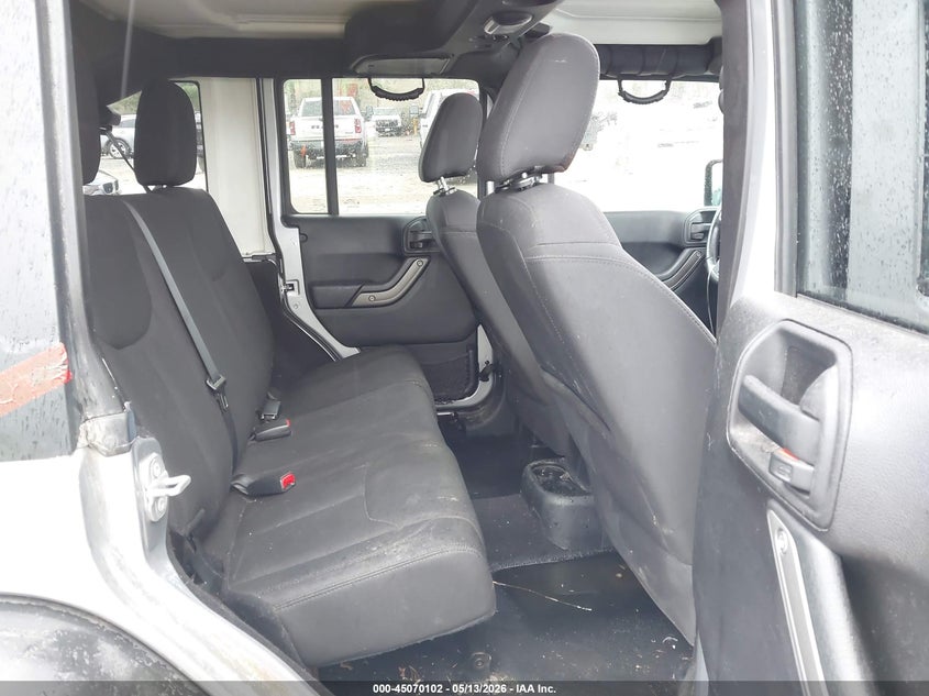 2016 JEEP WRANGLER UNLIMITED auction photo 8