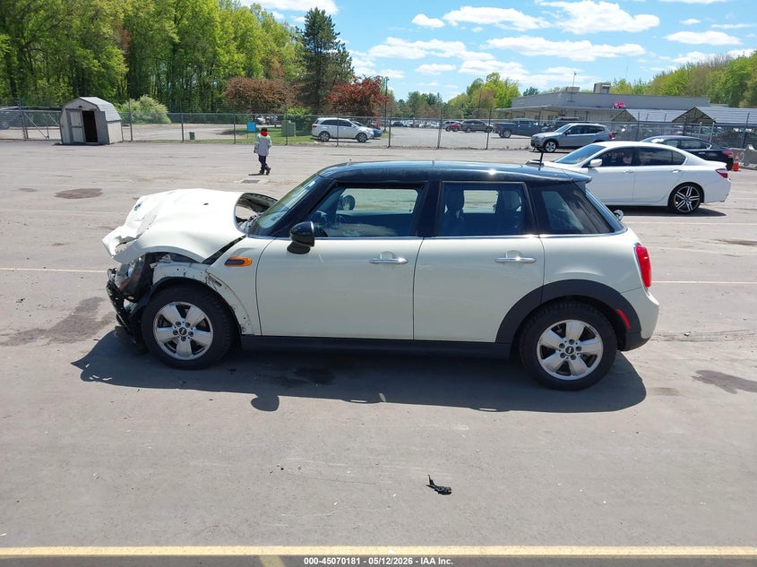 2018 Mini Hardtop Cooper VIN: WMWXU1C52J2F80924 Lot: 45070181