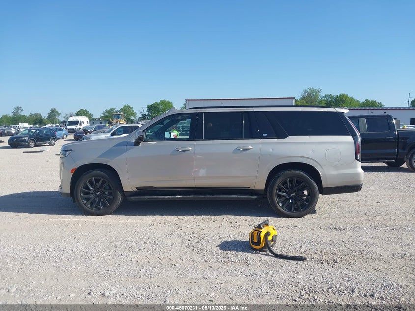 2022 Cadillac Escalade Esv 4Wd Sport VIN: 1GYS4PKT7NR171080 Lot: 45070231
