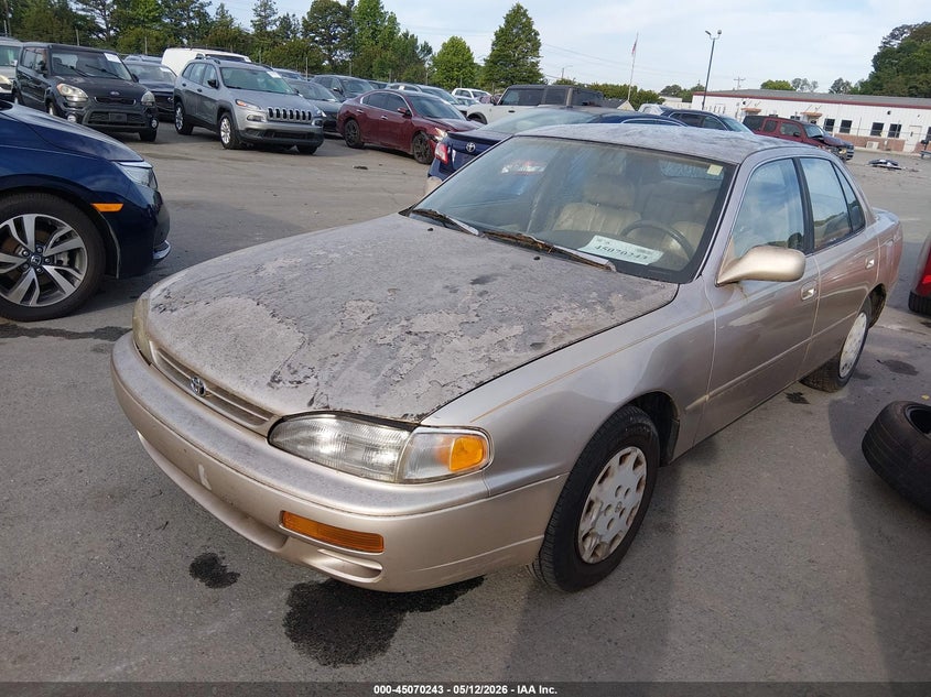 1996 TOYOTA CAMRY — zdjęcie 2