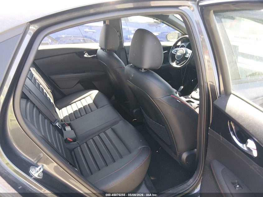 VIN 3KPF44AC2PE535654 2023 KIA FORTE GT