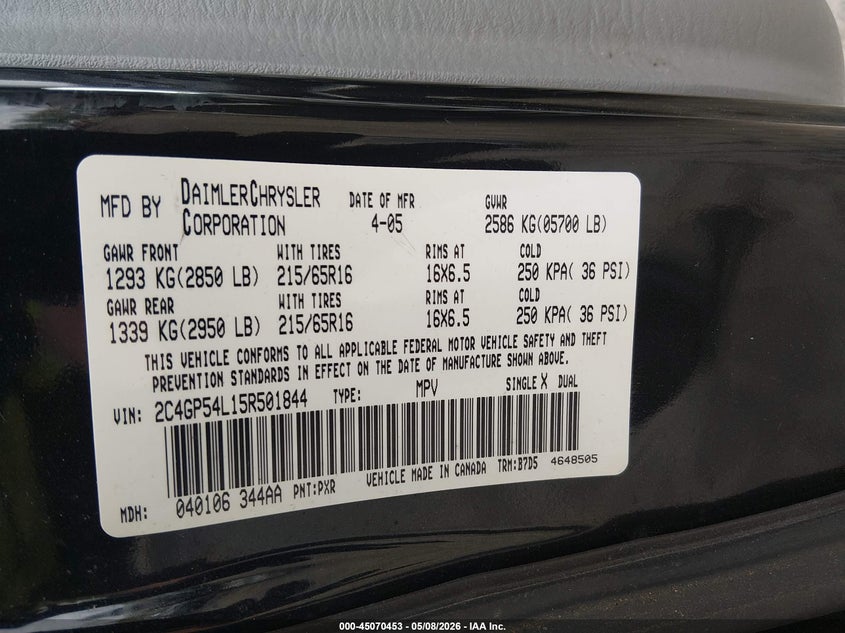 2005 Chrysler Town & Country Touring VIN: 2C4GP54L15R501844 Lot: 45070453