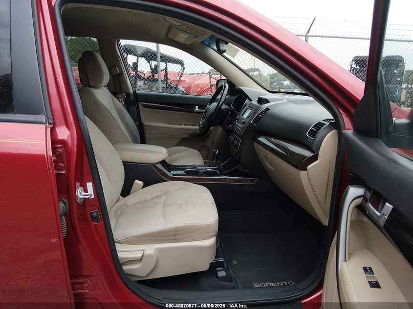KIA SORENTO 2014 VIN 5XYKT4A60EG437329