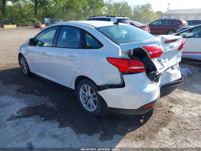 Vin: 1fadp3f24hl328173, lot: 45568233, ford focus se 20173
