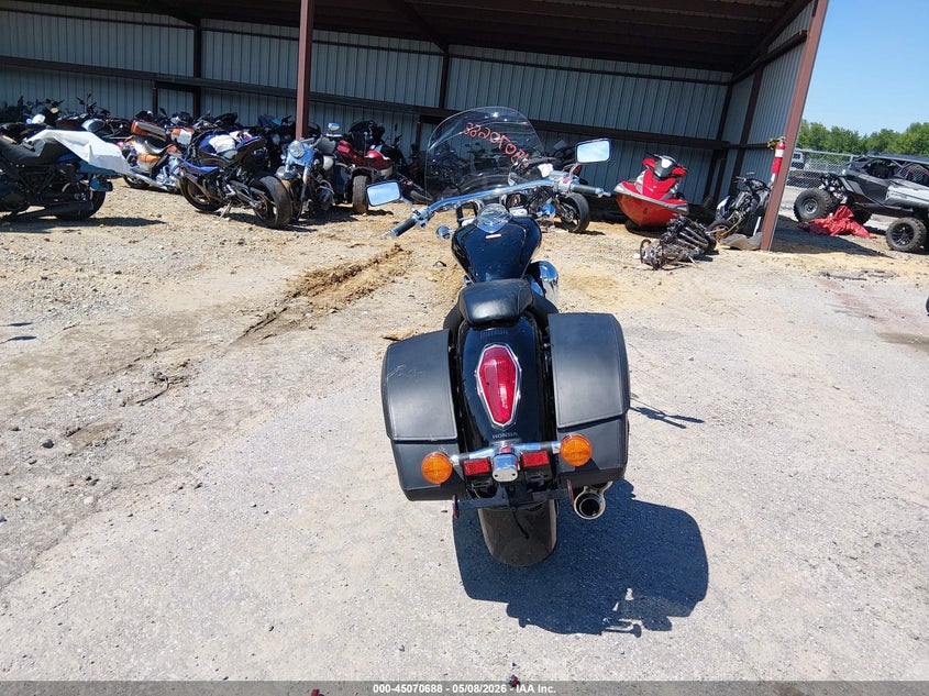 2015 HONDA VT1300 auction photo 6