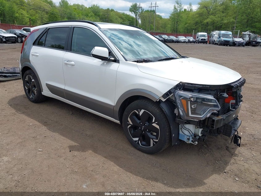 Vin: kndct3l17r5087244, lot: 45568251, kia niro ev wave 2024 img_1