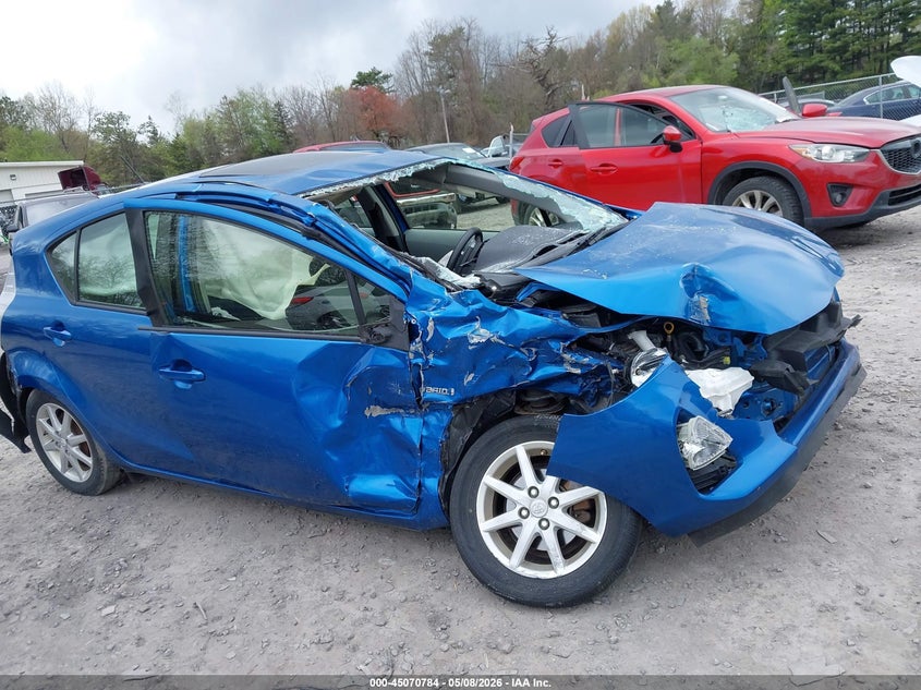 2012 Toyota Prius C Three VIN: JTDKDTB30C1009401 Lot: 45070784