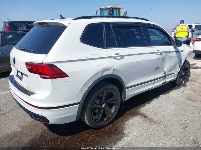 2023 VOLKSWAGEN TIGUAN 2.0L I-4 DI, DOHC, V(VIN: 3VVCB7AX4PM024564