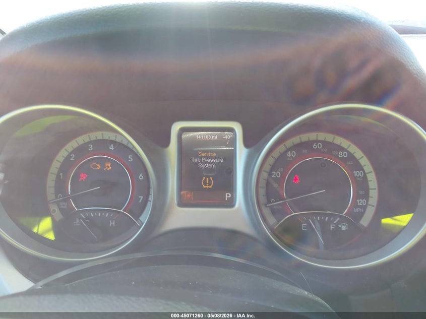 3C4PDDBG4CT337458 2012 Dodge Journey 3.6 Sxt silver