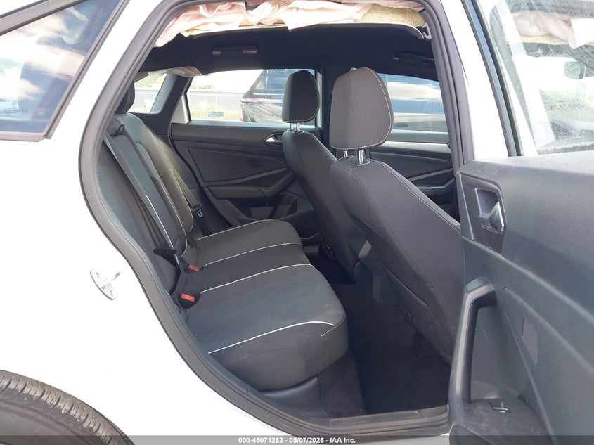 2025 VOLKSWAGEN JETTA auction photo 8