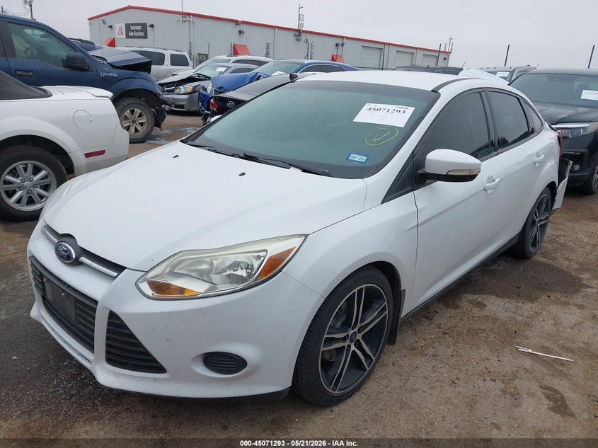Vin: 1fadp3f27el143613, lot: 45568847, ford focus se 20142