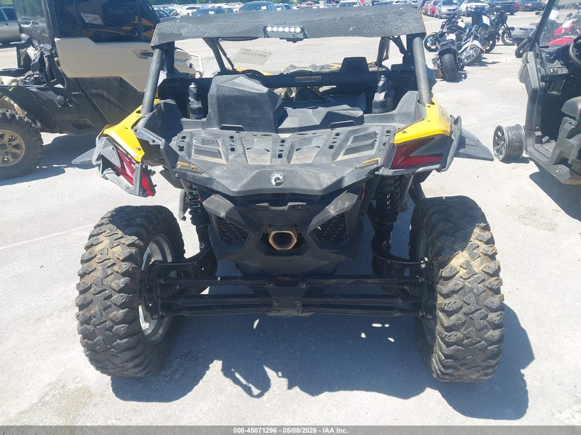 2017 CAN-AM/ BRP MAVERICK CAN-AM X3 X 3