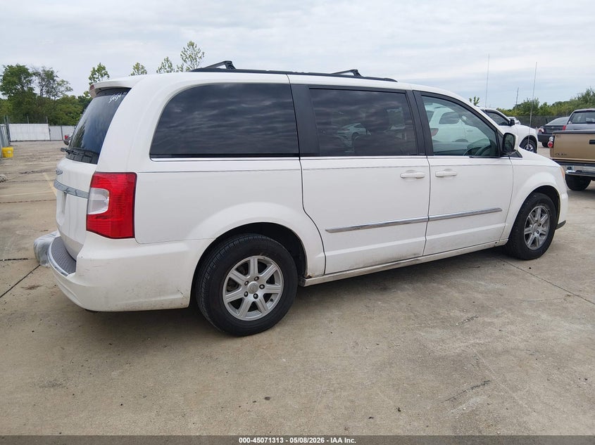 Vin: 2c4rc1bg3cr194483, lot: 45568867, chrysler town & country touring 20124