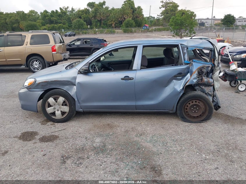 2006 Toyota Matrix VIN: 2T1KR32E06C611749 Lot: 45071653