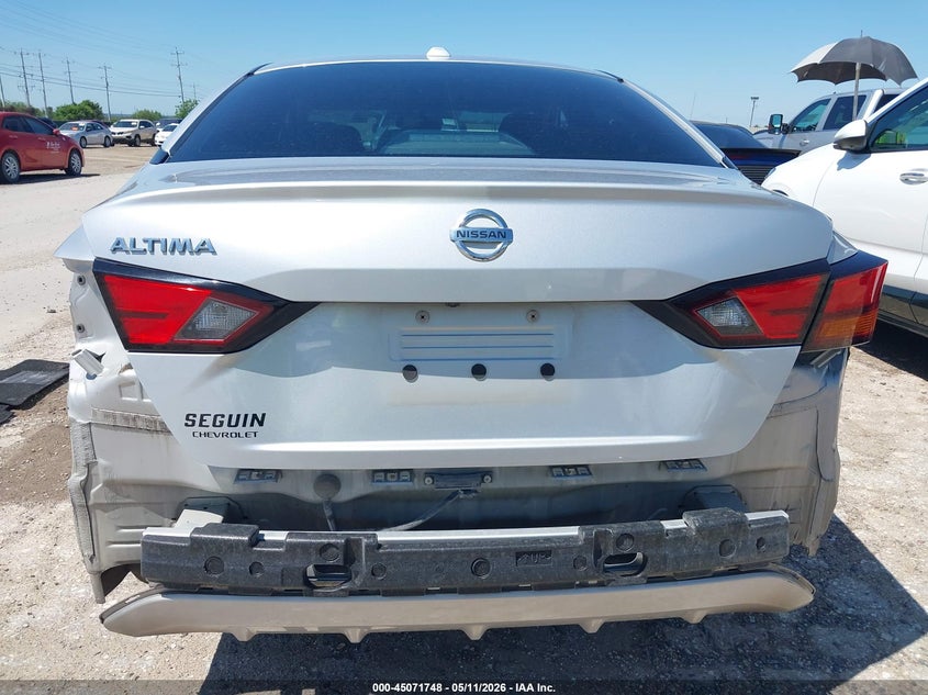 AtlanticExpress - Nissan Altima