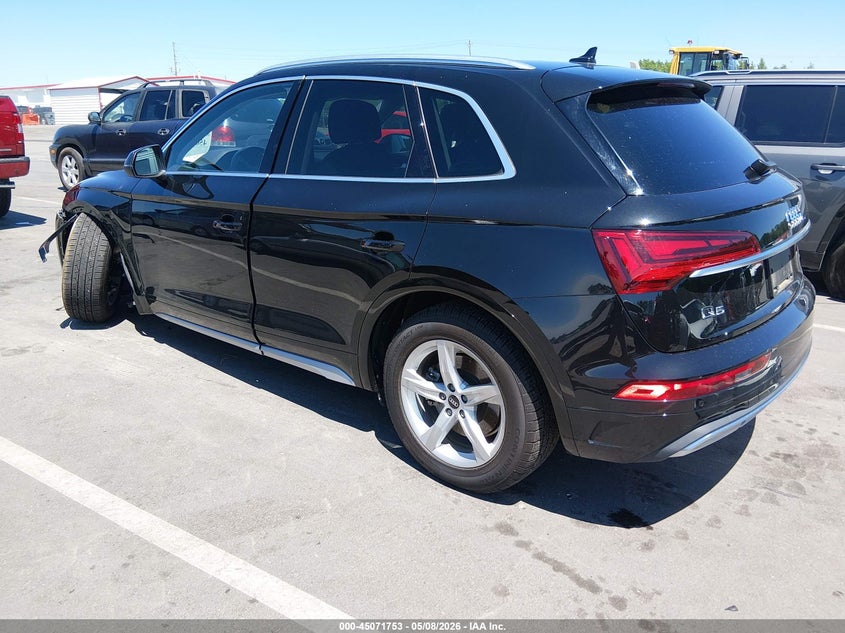 Vin: wa1aaafy5m2044536, lot: 45569306, audi q5 premium 45 tfsi quattro s tronic 20213