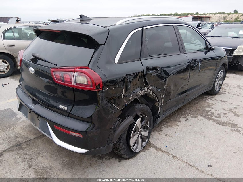 Vin: kndcb3lcxk5249328, lot: 45569355, kia niro lx 20194