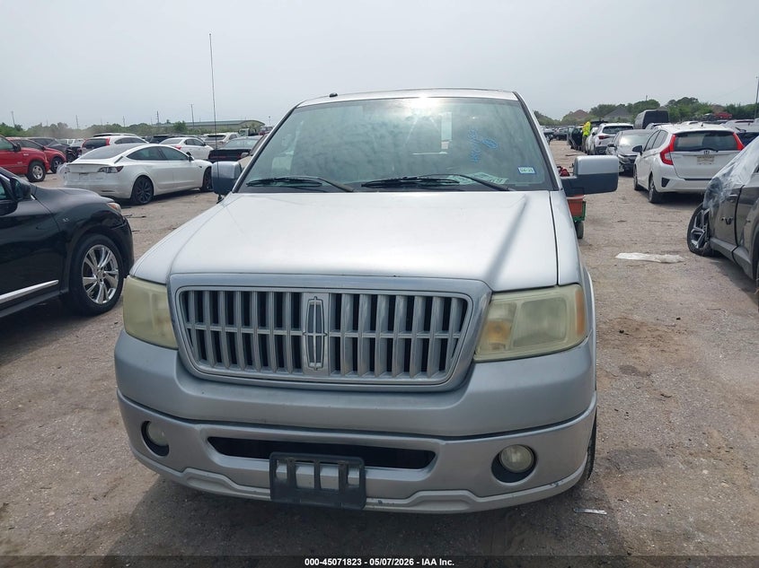 2008 Lincoln Mark Lt VIN: 5LTPW16558FJ04320 Lot: 45071823