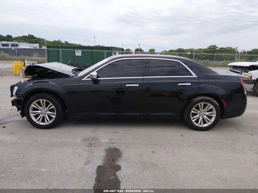 2017 Chrysler 300C VIN: 2C3CCAEG4HH591168 Lot: 45071844